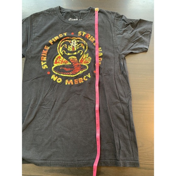 Cobra Kai T Shirt Men’s Small Strike First Strike Hard No Mercy Tee Karate - Picture 7 of 9